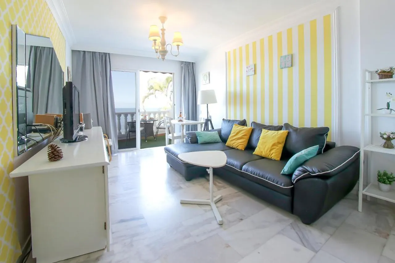 Fantastic Ocean View Apartment Buena Vista With Amazing Pools, 108 Acantilado de los Gigantes 0*,