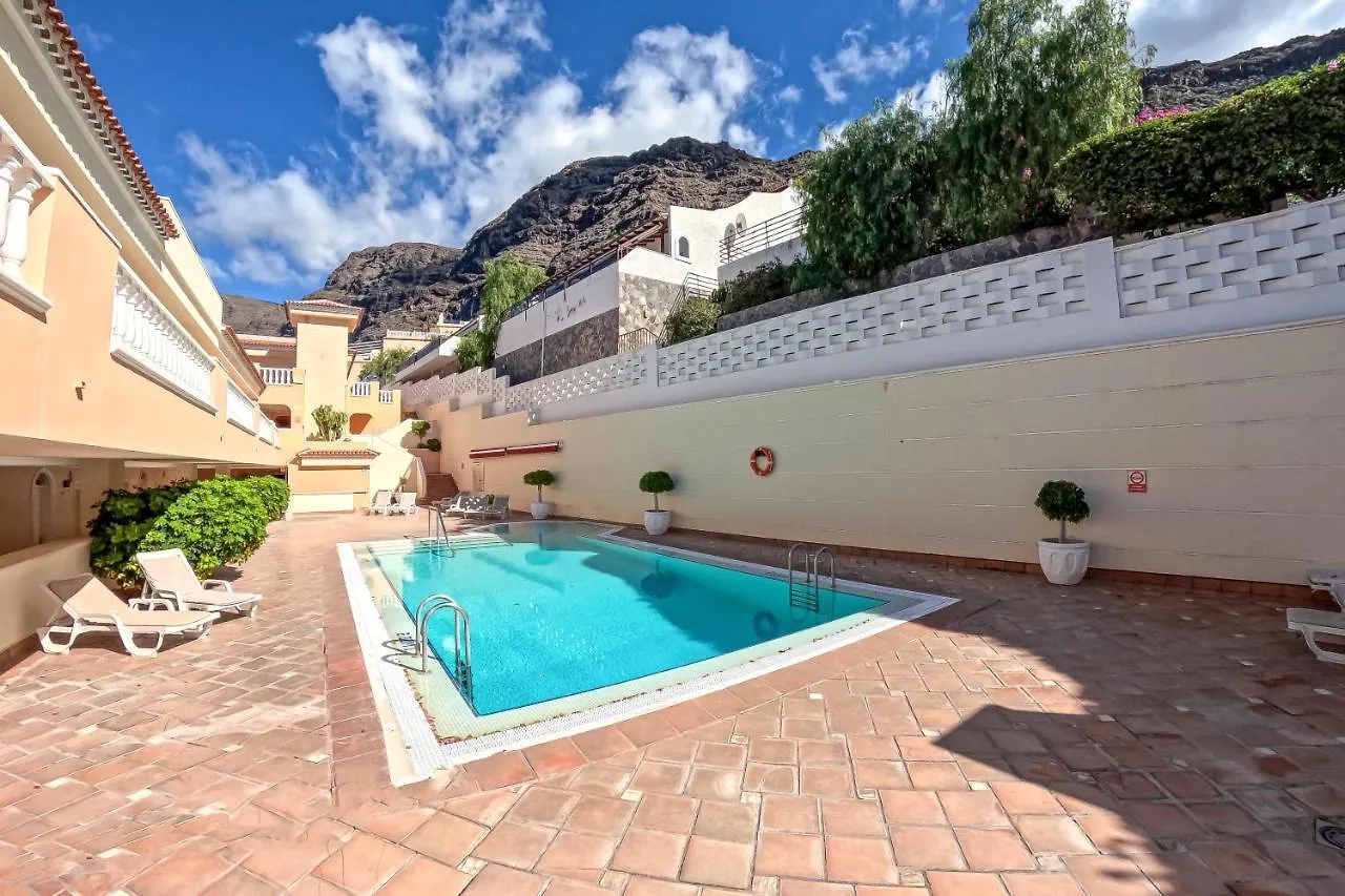 Fantastic Ocean View Apartment Buena Vista With Amazing Pools, 108 Acantilado de los Gigantes